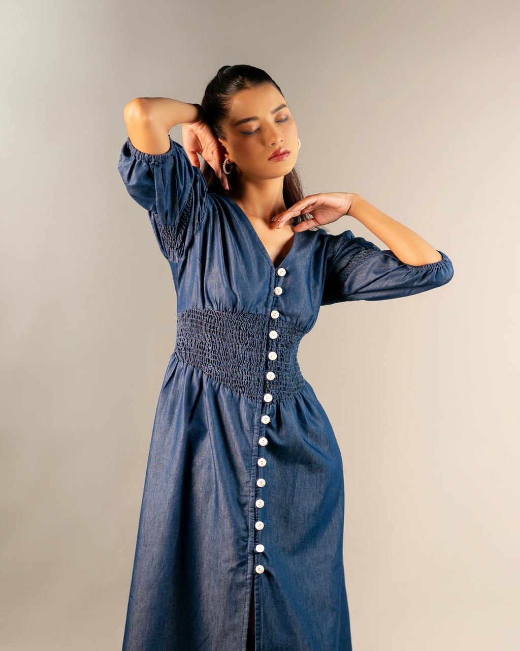 Onska Puffed Sleeve Dress